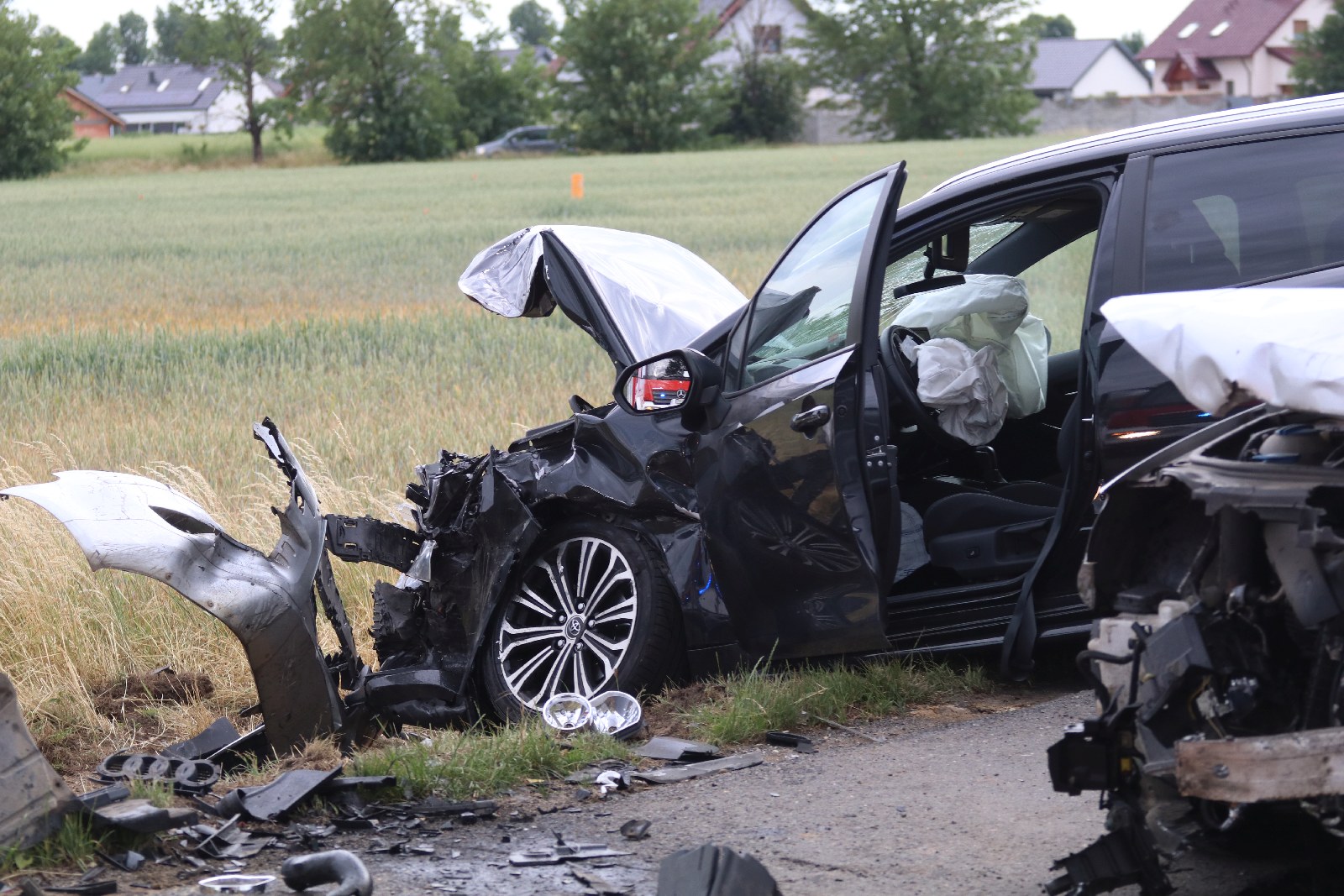 Punto, Audi i Toyota skasowane. Trzy osoby w szpitalu