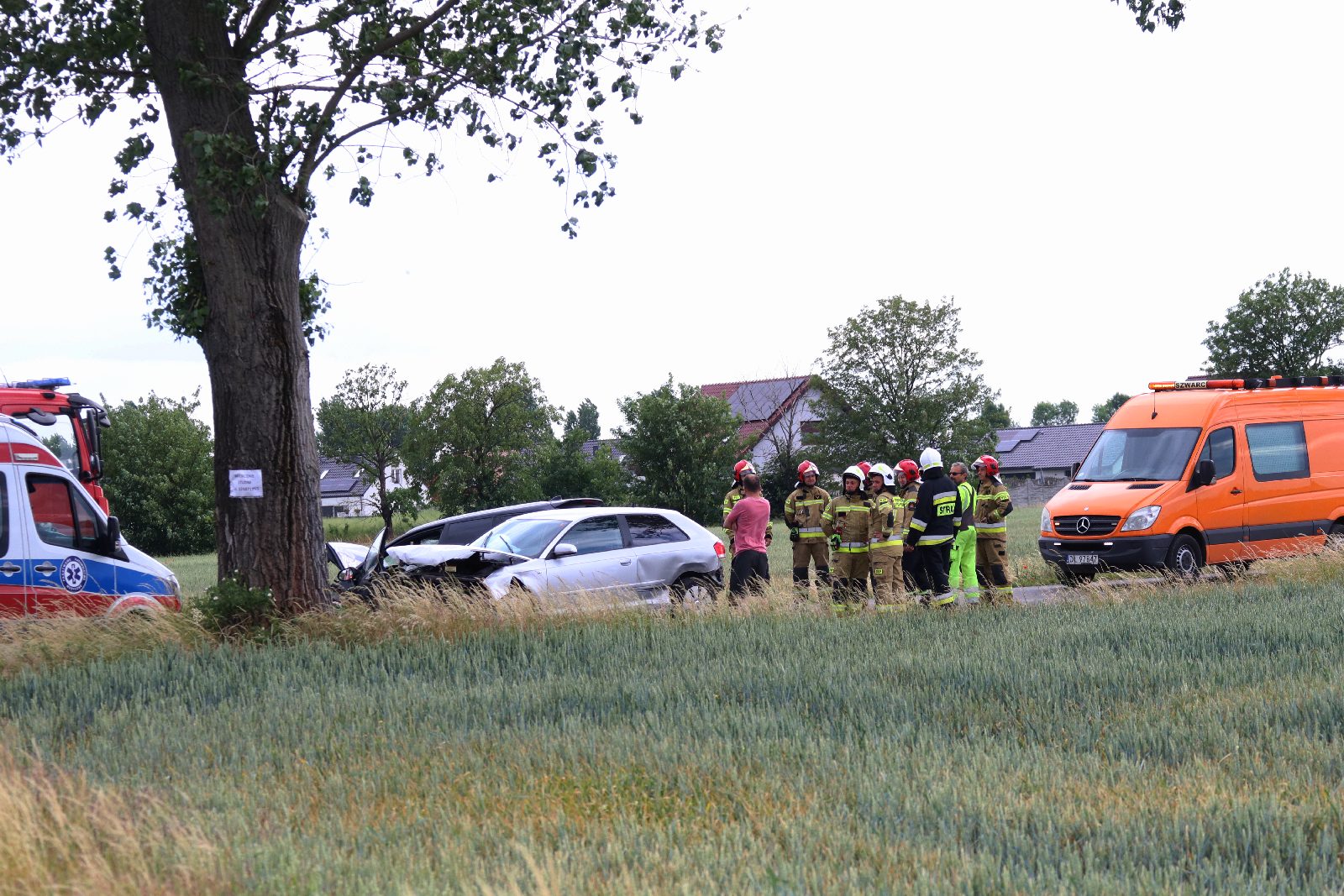 Punto, Audi i Toyota skasowane. Trzy osoby w szpitalu
