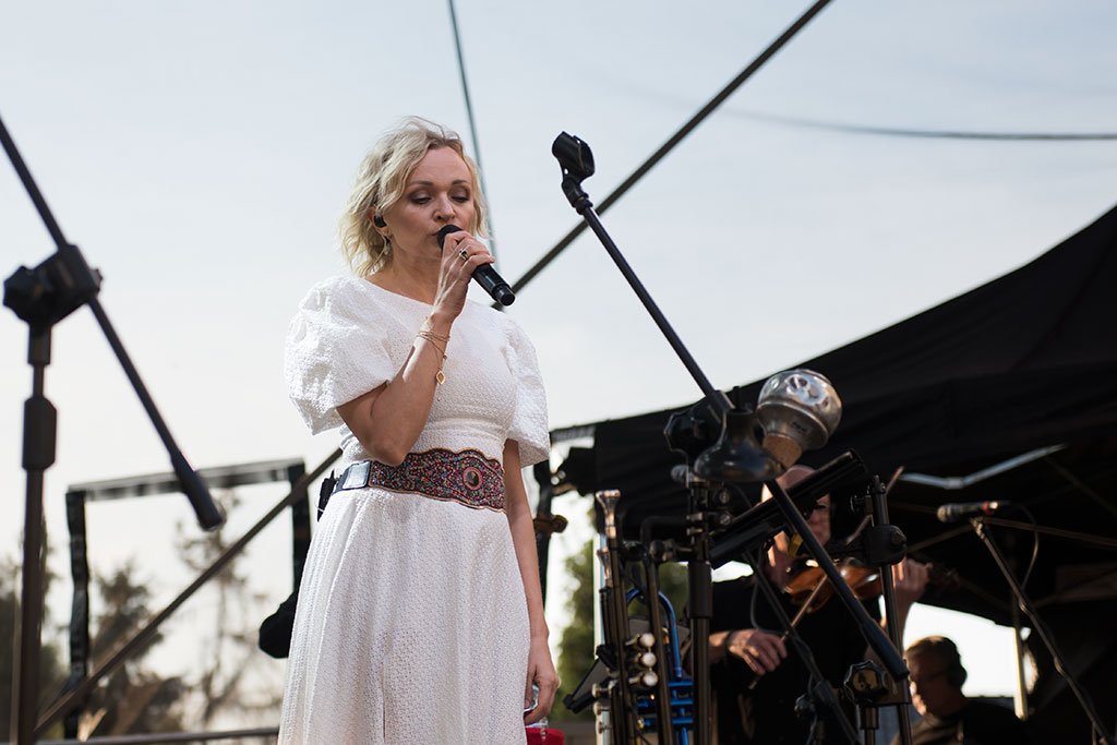 Koncert zespołu braci Golców ku czci Św. Jana Pawła II w Legnicy
