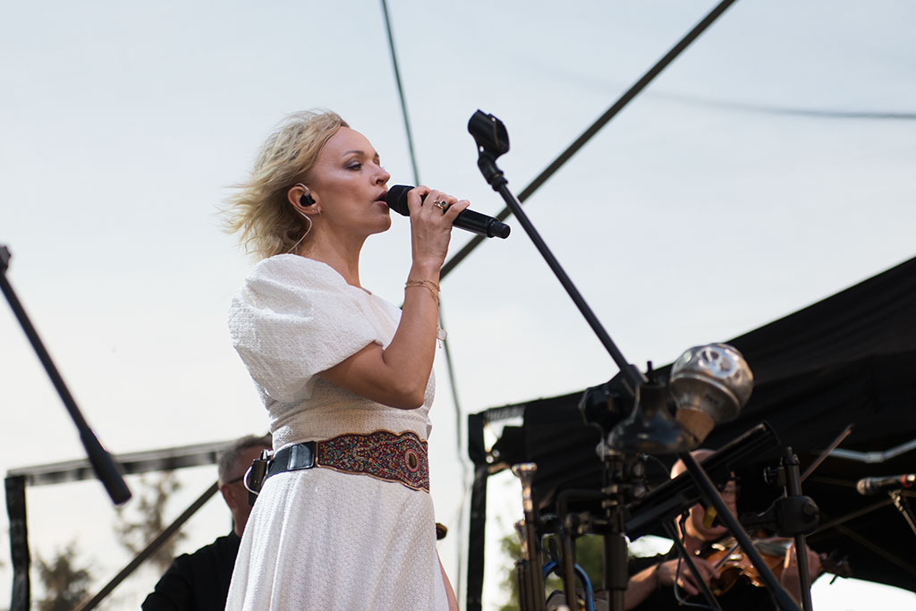 Koncert zespołu braci Golców ku czci Św. Jana Pawła II w Legnicy