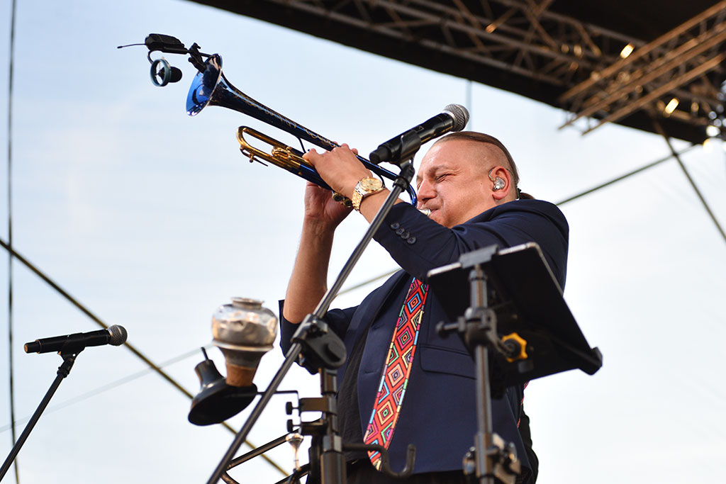 Koncert zespołu braci Golców ku czci Św. Jana Pawła II w Legnicy