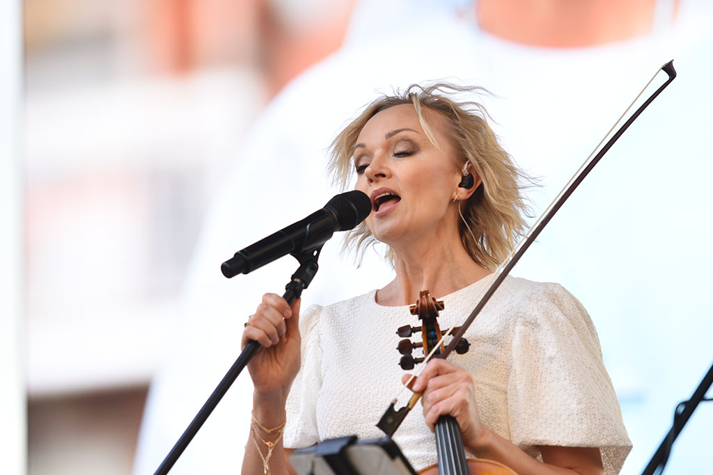 Koncert zespołu braci Golców ku czci Św. Jana Pawła II w Legnicy