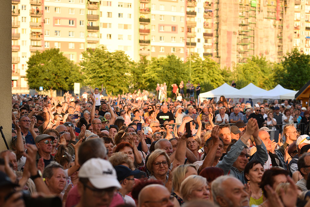 Koncert zespołu braci Golców ku czci Św. Jana Pawła II w Legnicy