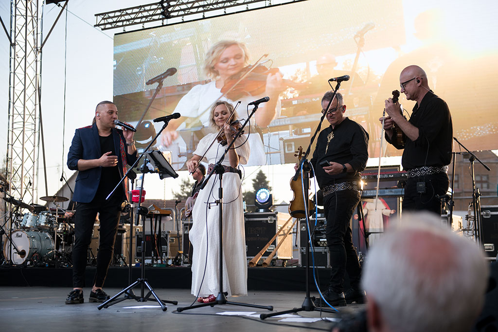 Koncert zespołu braci Golców ku czci Św. Jana Pawła II w Legnicy
