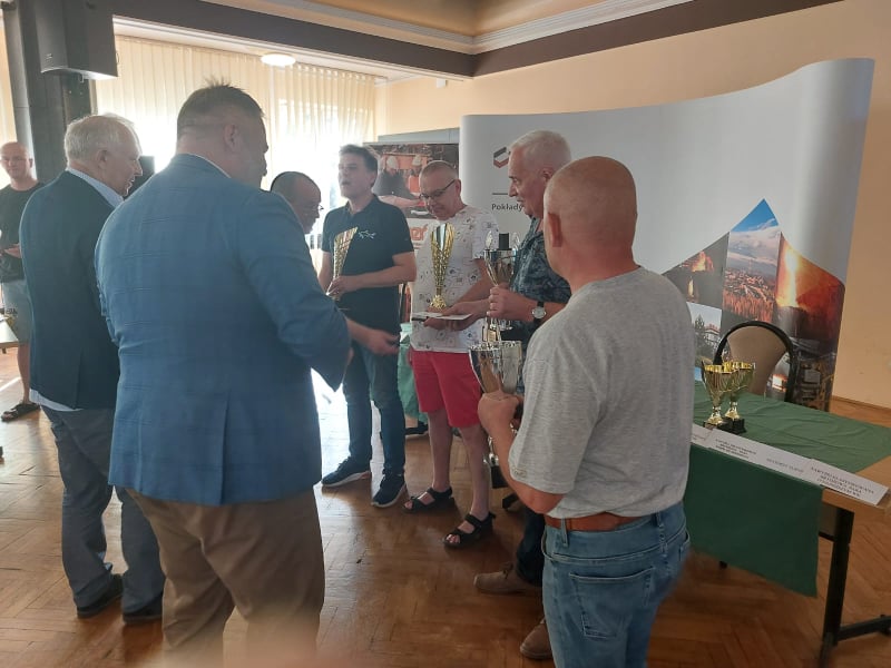Konfeks organizatorem zawodów brydża sportowego Miedziana Kadź