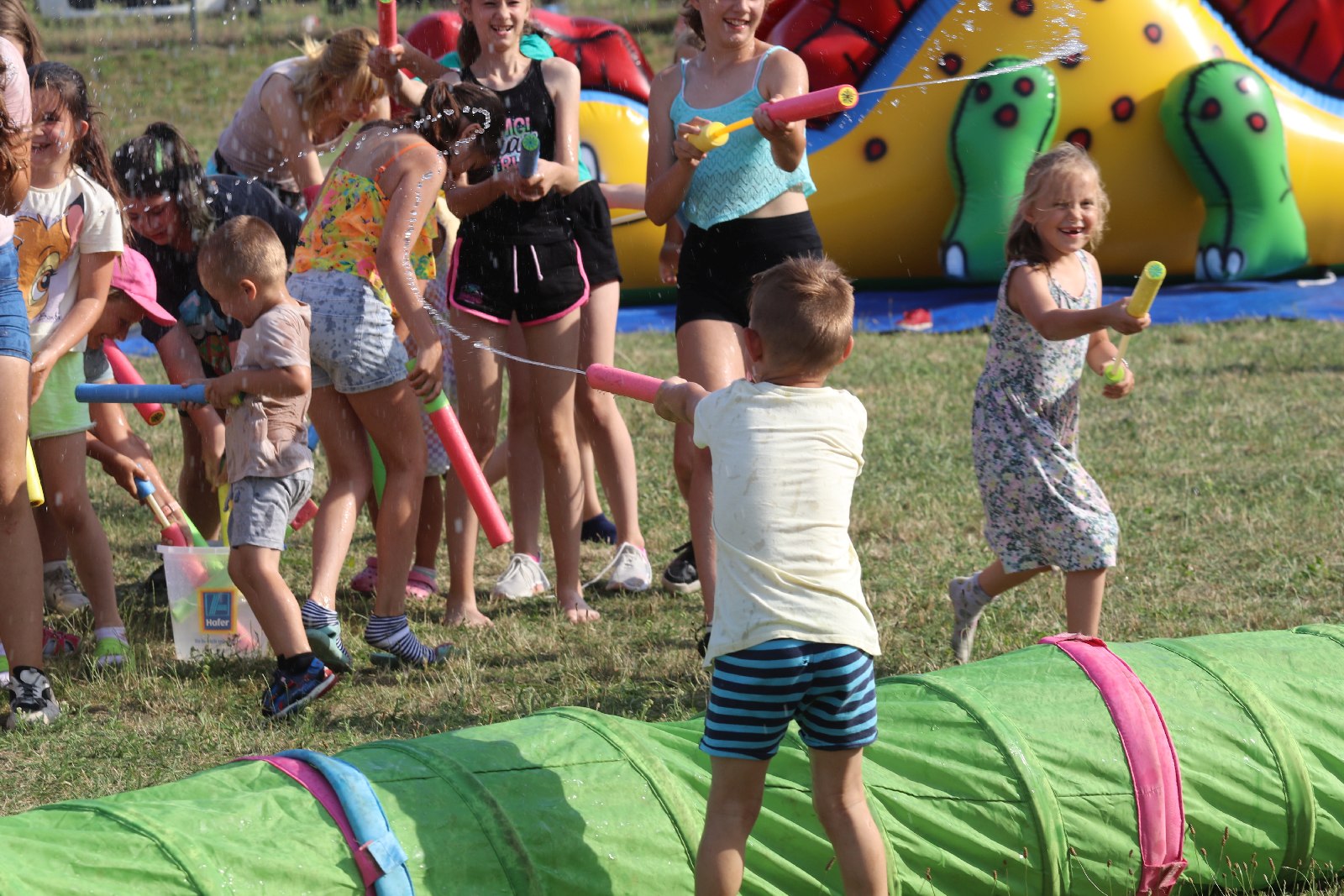 W Rosochatej tradycyjnie na sportowo witali wakacje