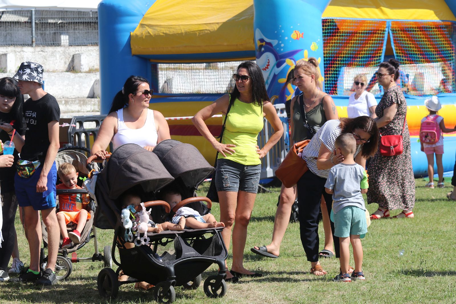 Na stadionie Konfeksu odbył się Festiwal Baniek Mydlanych