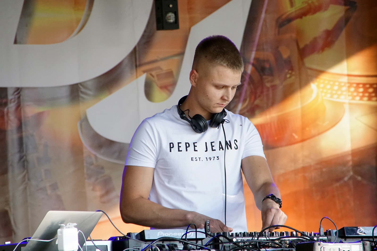 Pierwszy w historii pojedynek DJ w Legnickim Polu