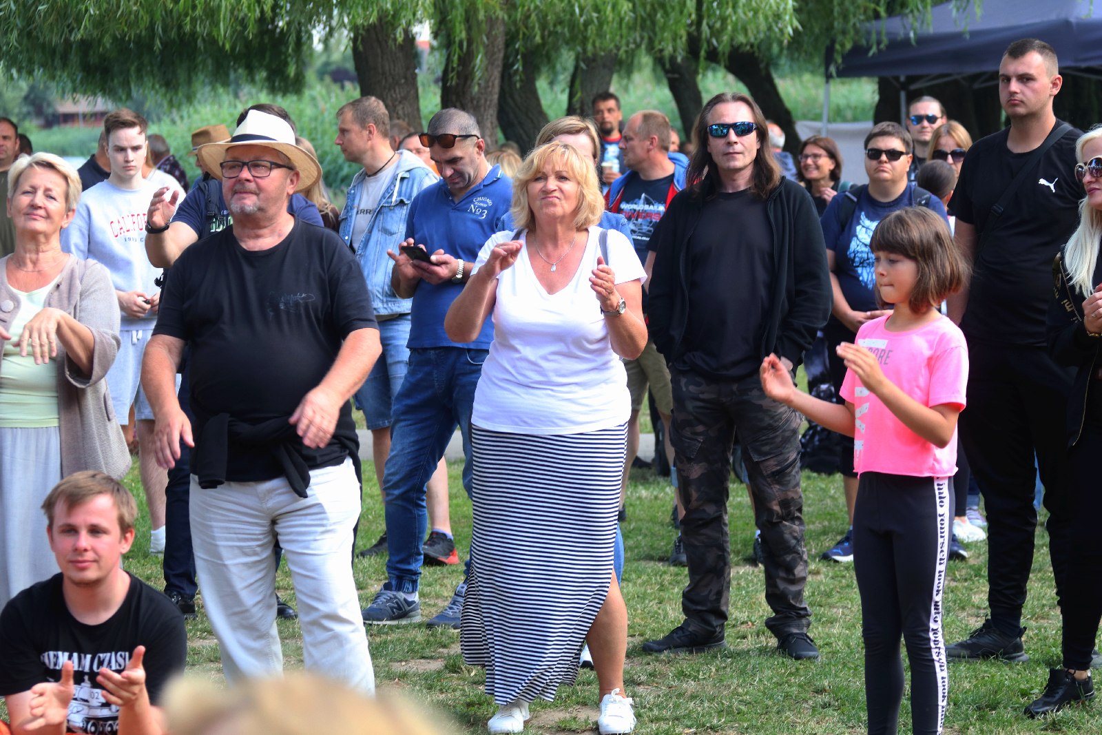 Żeglarze Portowi i Za Horyzontem. Kolejne zespoły na scenie