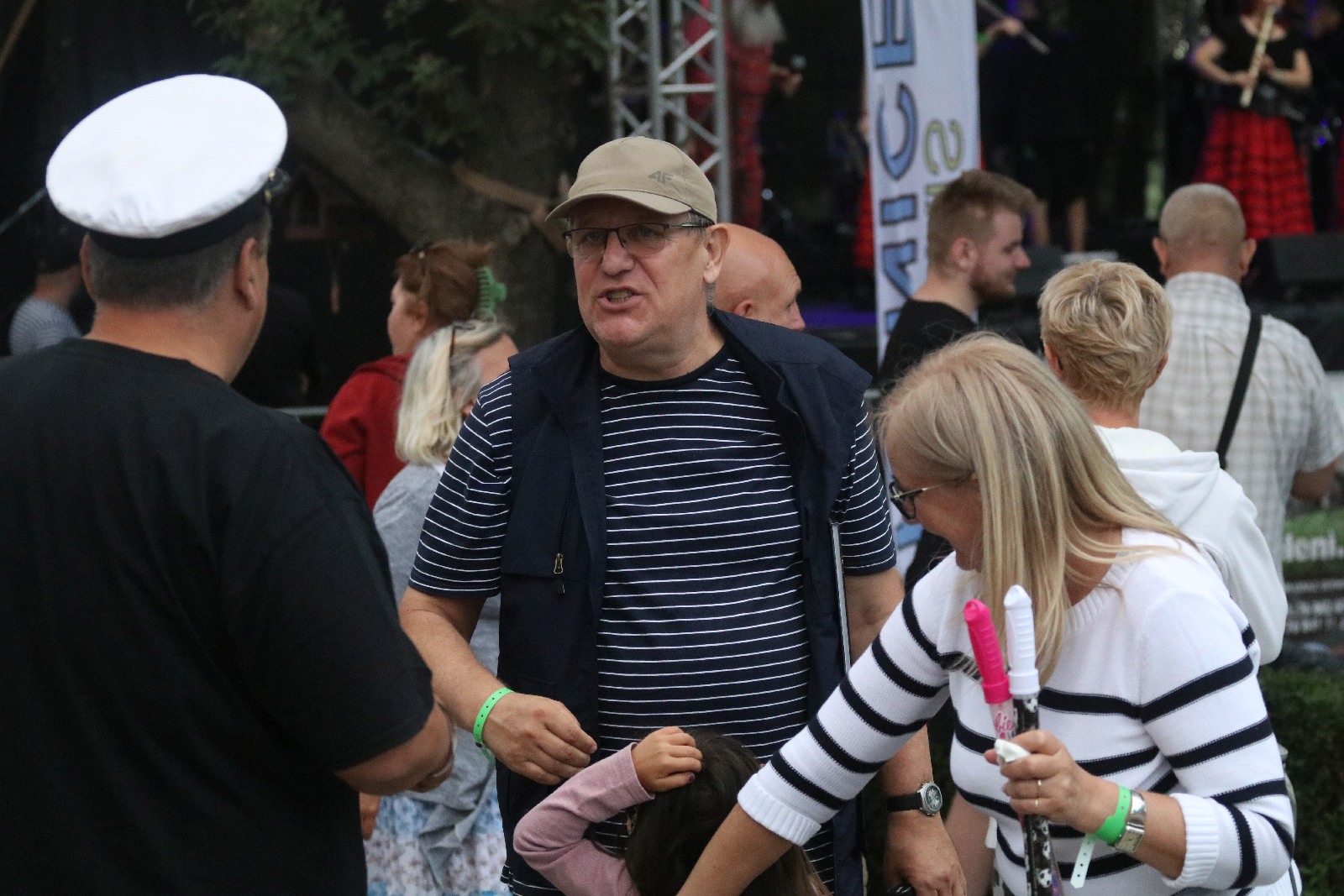 Żeglarze Portowi i Za Horyzontem. Kolejne zespoły na scenie
