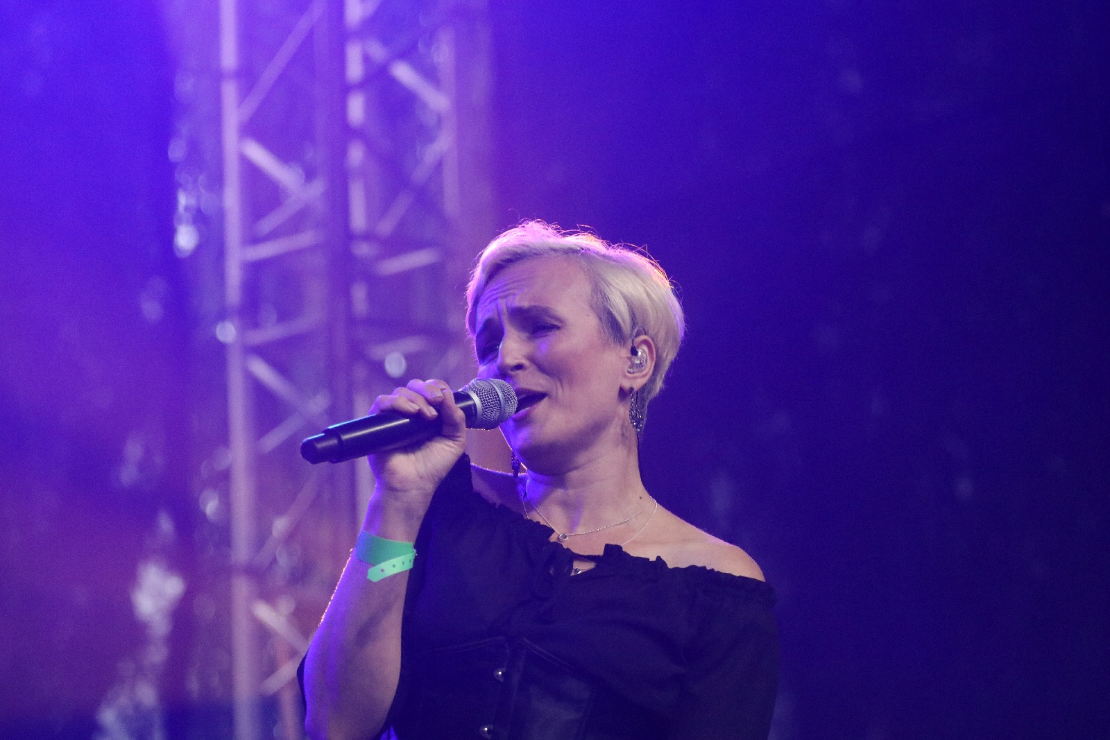 Żeglarze Portowi i Za Horyzontem. Kolejne zespoły na scenie