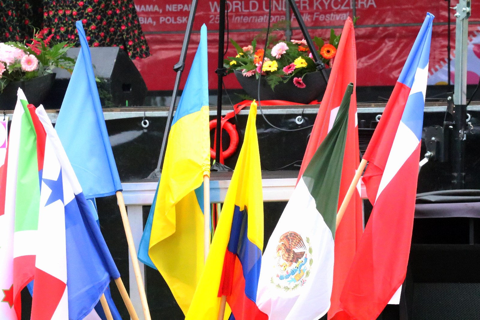 Barwny „Świat pod Kyczerą” zakończony koncertem w Legnickim Polu