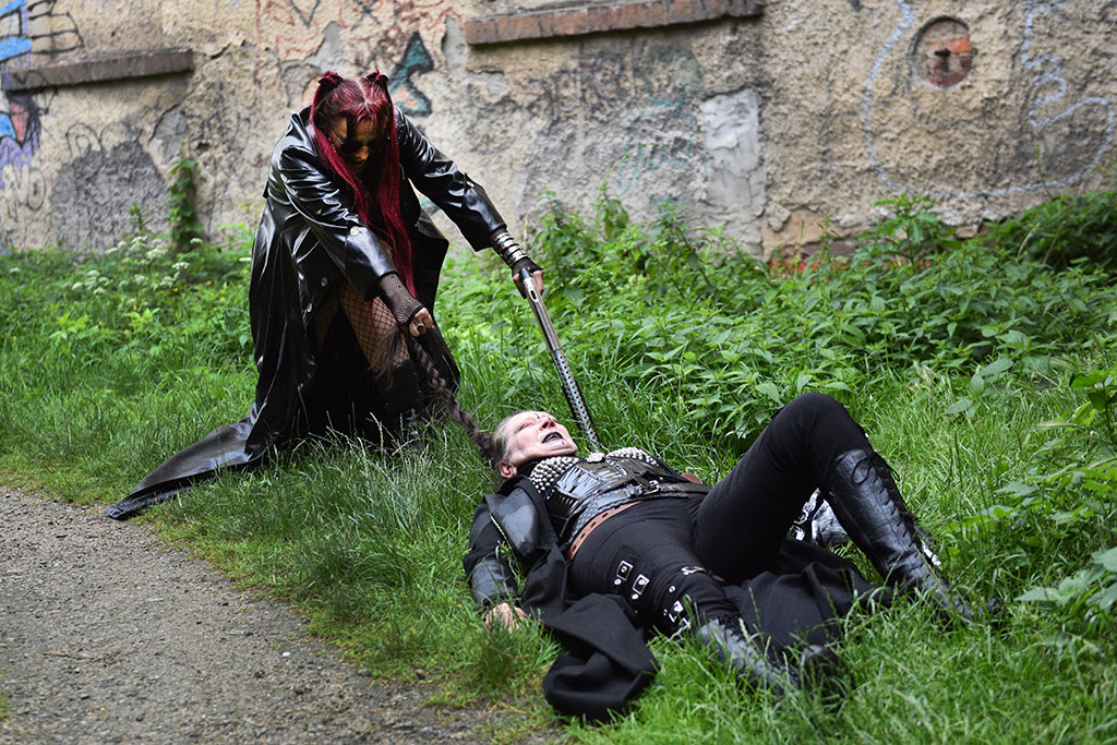 Post-apo at Castle Party 2022. Sesja w ruinach