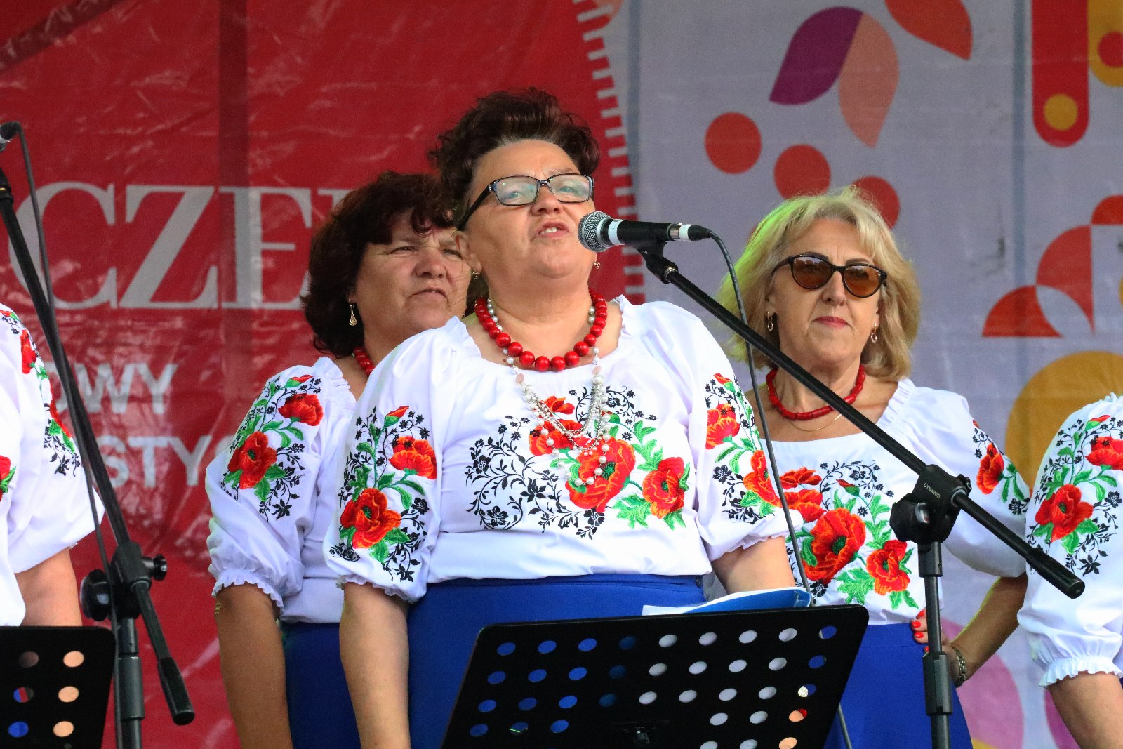 Barwny „Świat pod Kyczerą” zakończony koncertem w Legnickim Polu