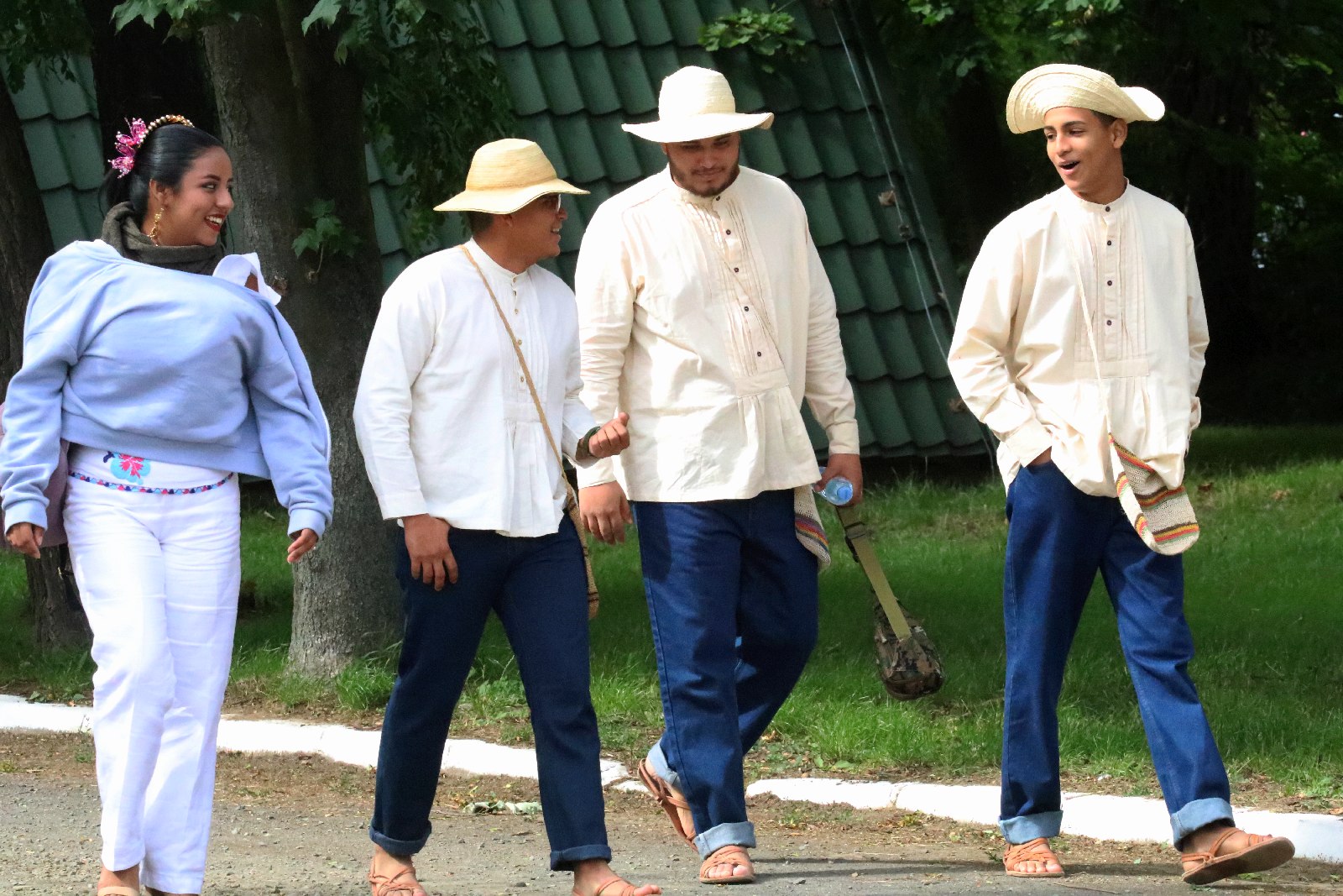 Barwny „Świat pod Kyczerą” zakończony koncertem w Legnickim Polu