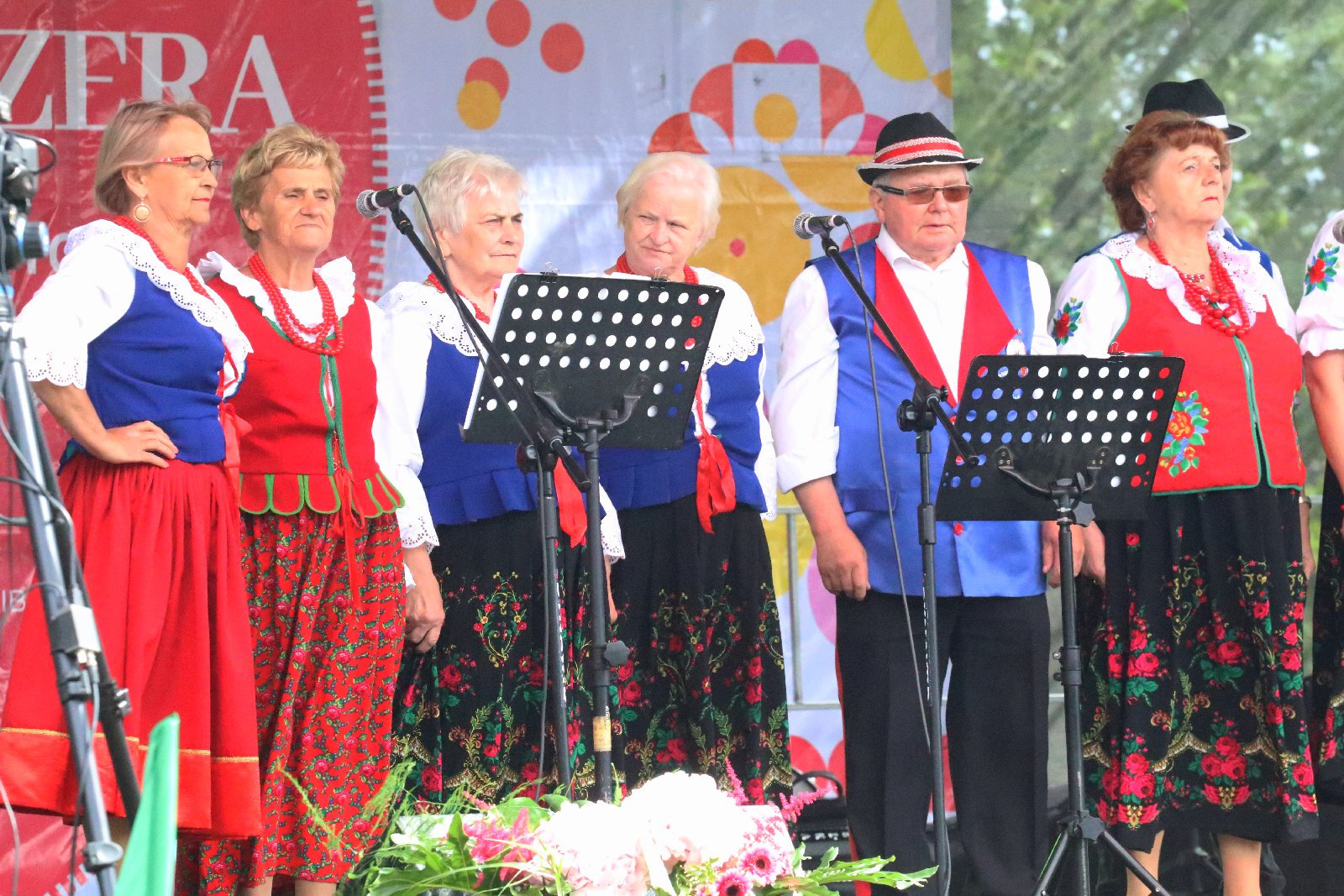 Barwny „Świat pod Kyczerą” zakończony koncertem w Legnickim Polu