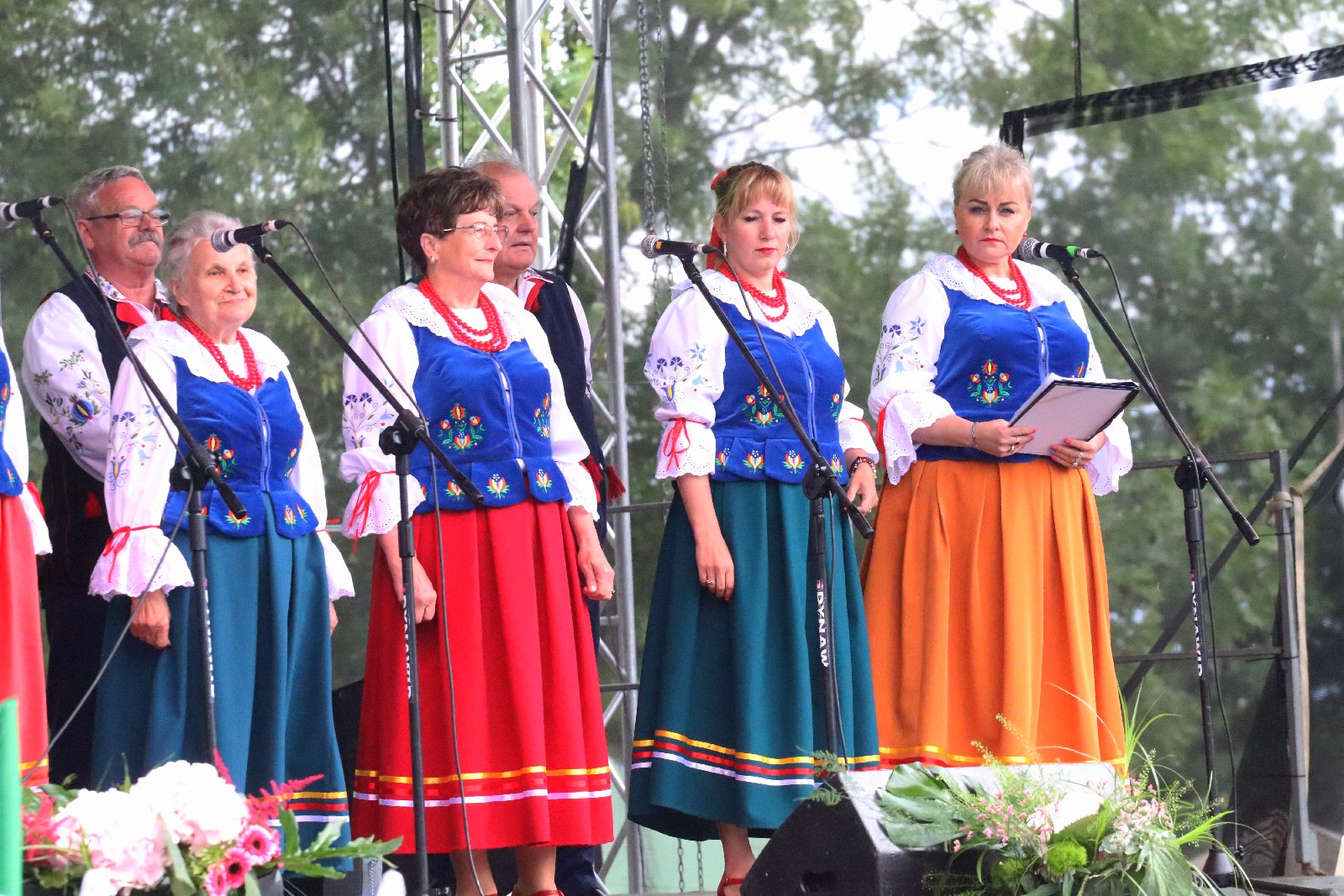 Barwny „Świat pod Kyczerą” zakończony koncertem w Legnickim Polu