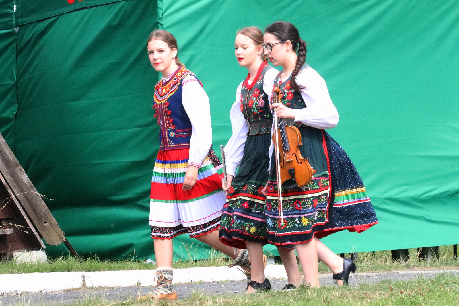 Barwny „Świat pod Kyczerą” zakończony koncertem w Legnickim Polu