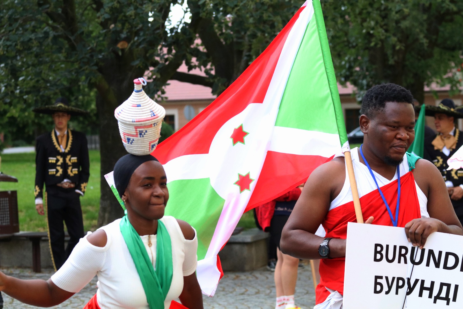 Barwny „Świat pod Kyczerą” zakończony koncertem w Legnickim Polu