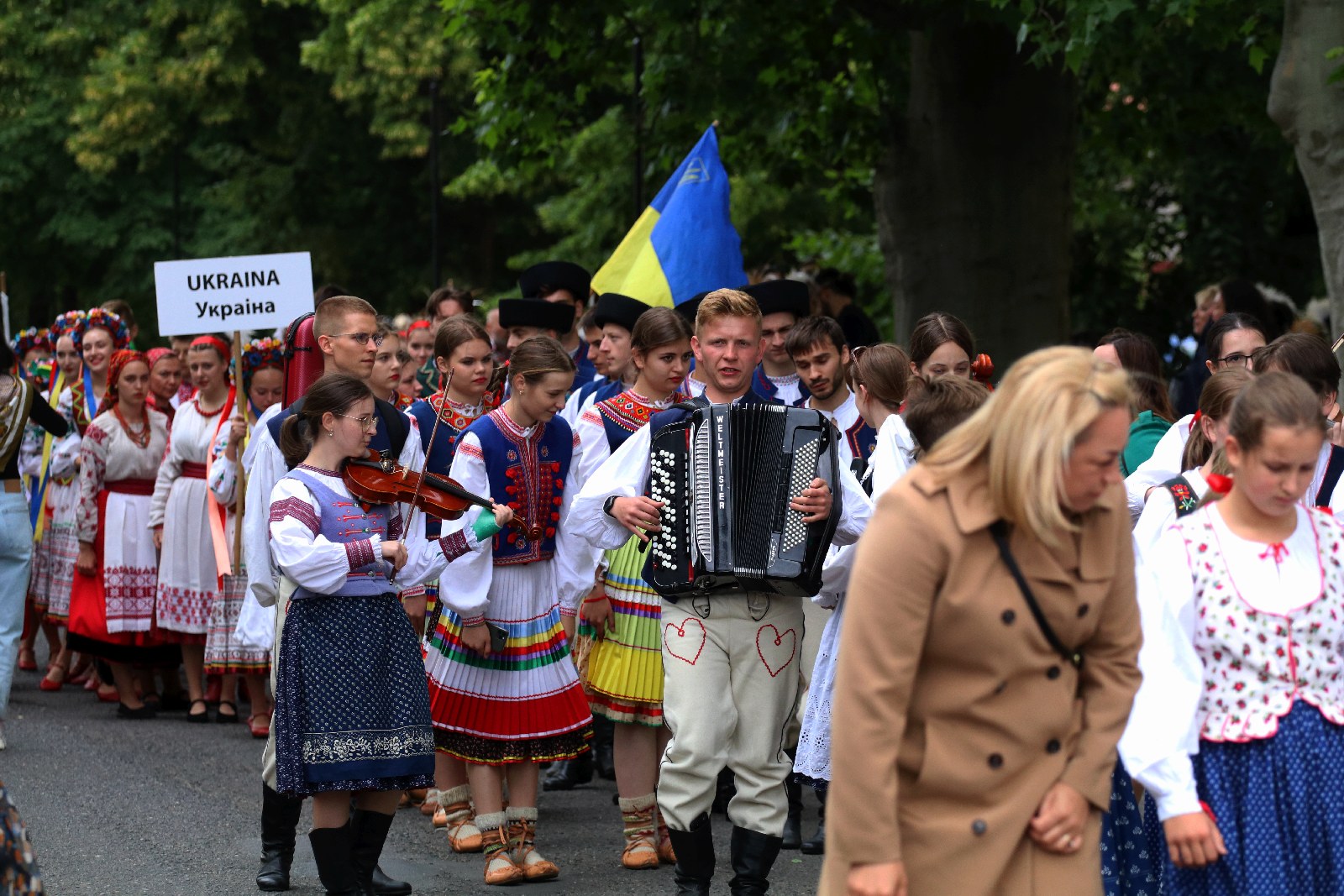 Barwny „Świat pod Kyczerą” zakończony koncertem w Legnickim Polu