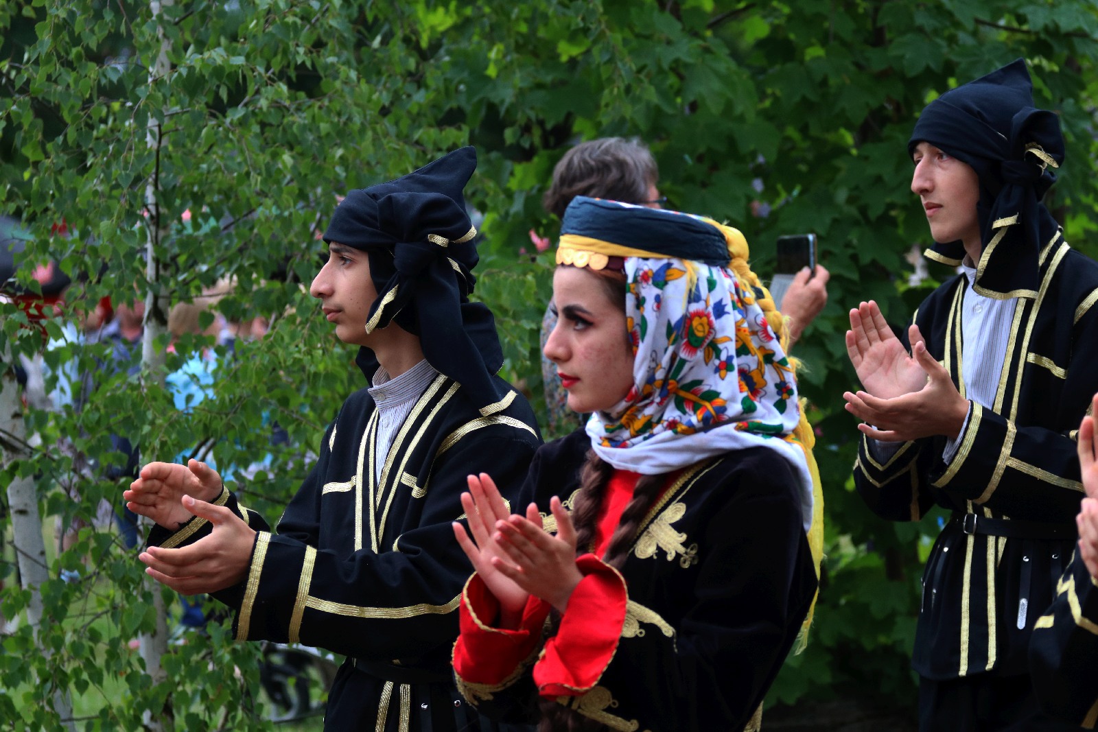 Barwny „Świat pod Kyczerą” zakończony koncertem w Legnickim Polu