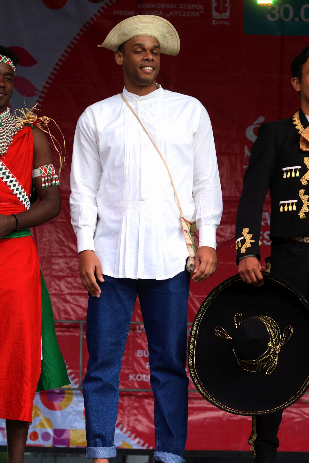 Barwny „Świat pod Kyczerą” zakończony koncertem w Legnickim Polu