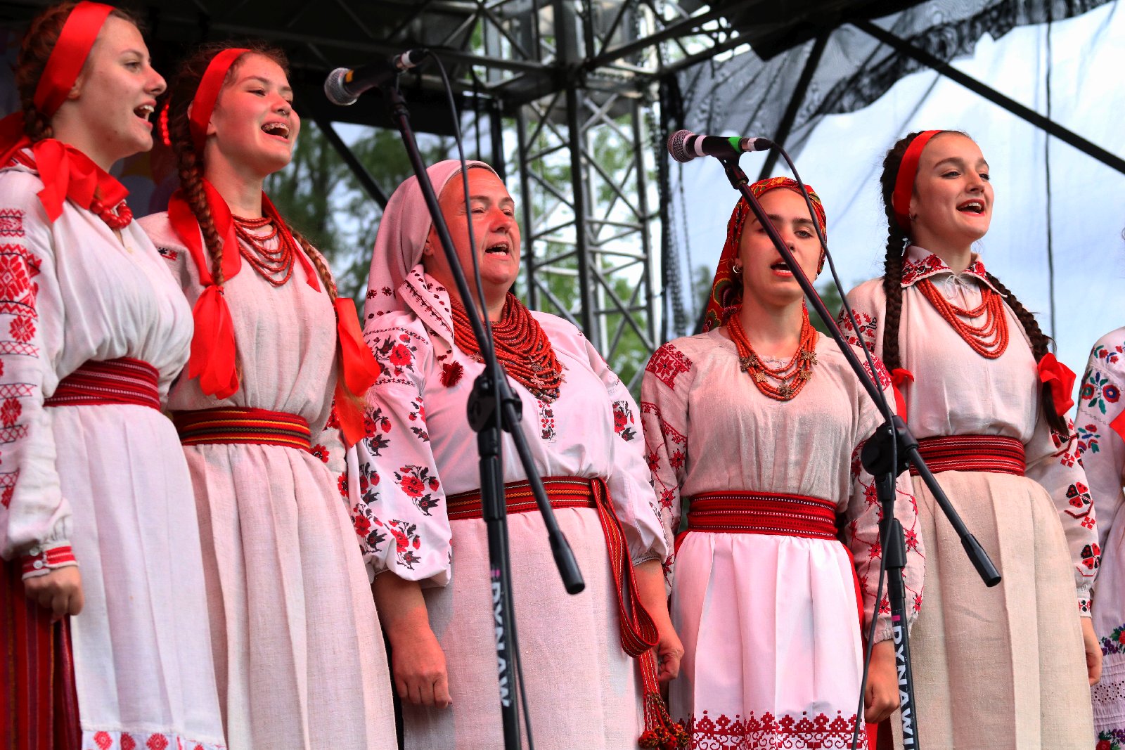 Barwny „Świat pod Kyczerą” zakończony koncertem w Legnickim Polu