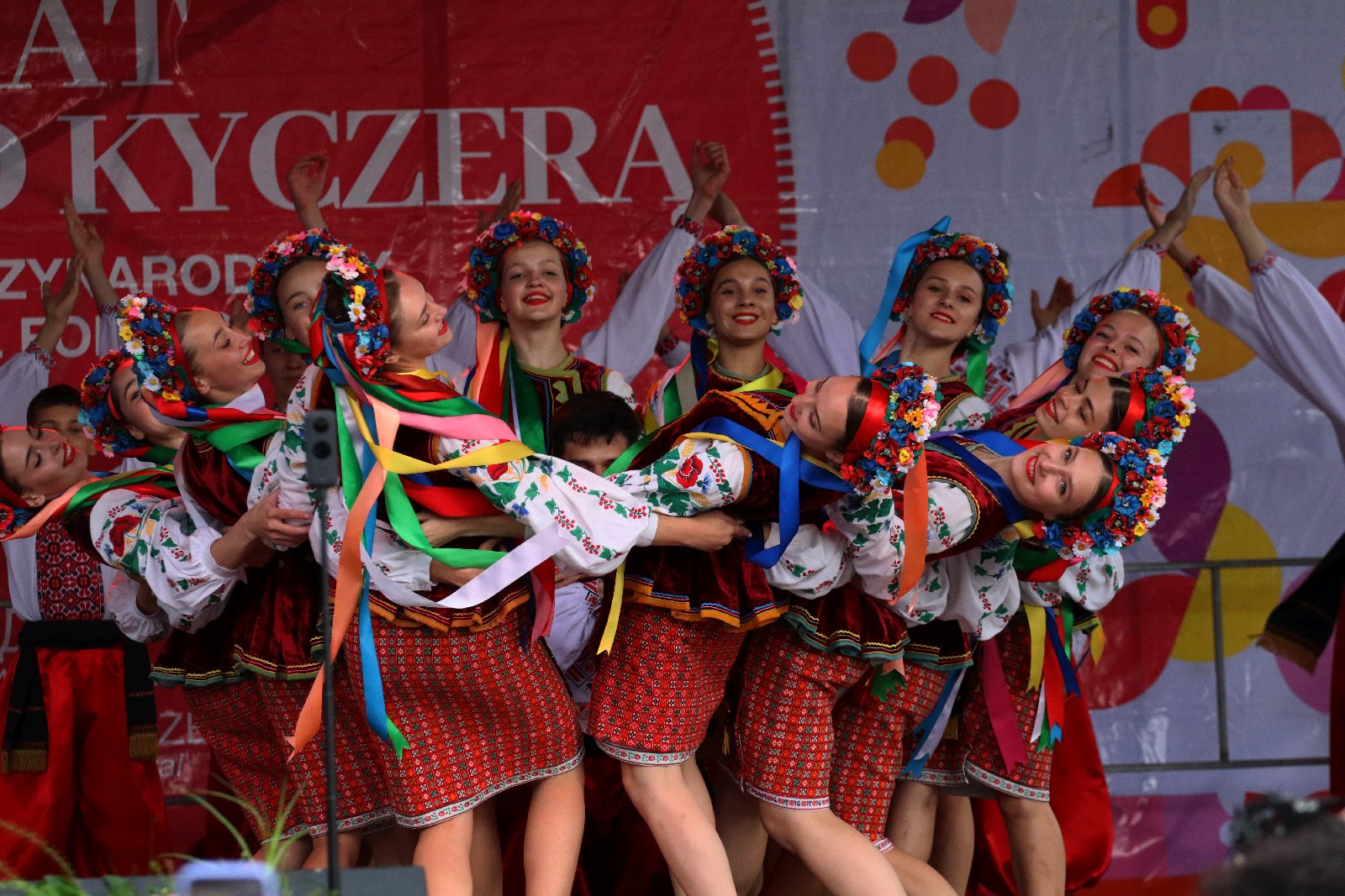 Barwny „Świat pod Kyczerą” zakończony koncertem w Legnickim Polu