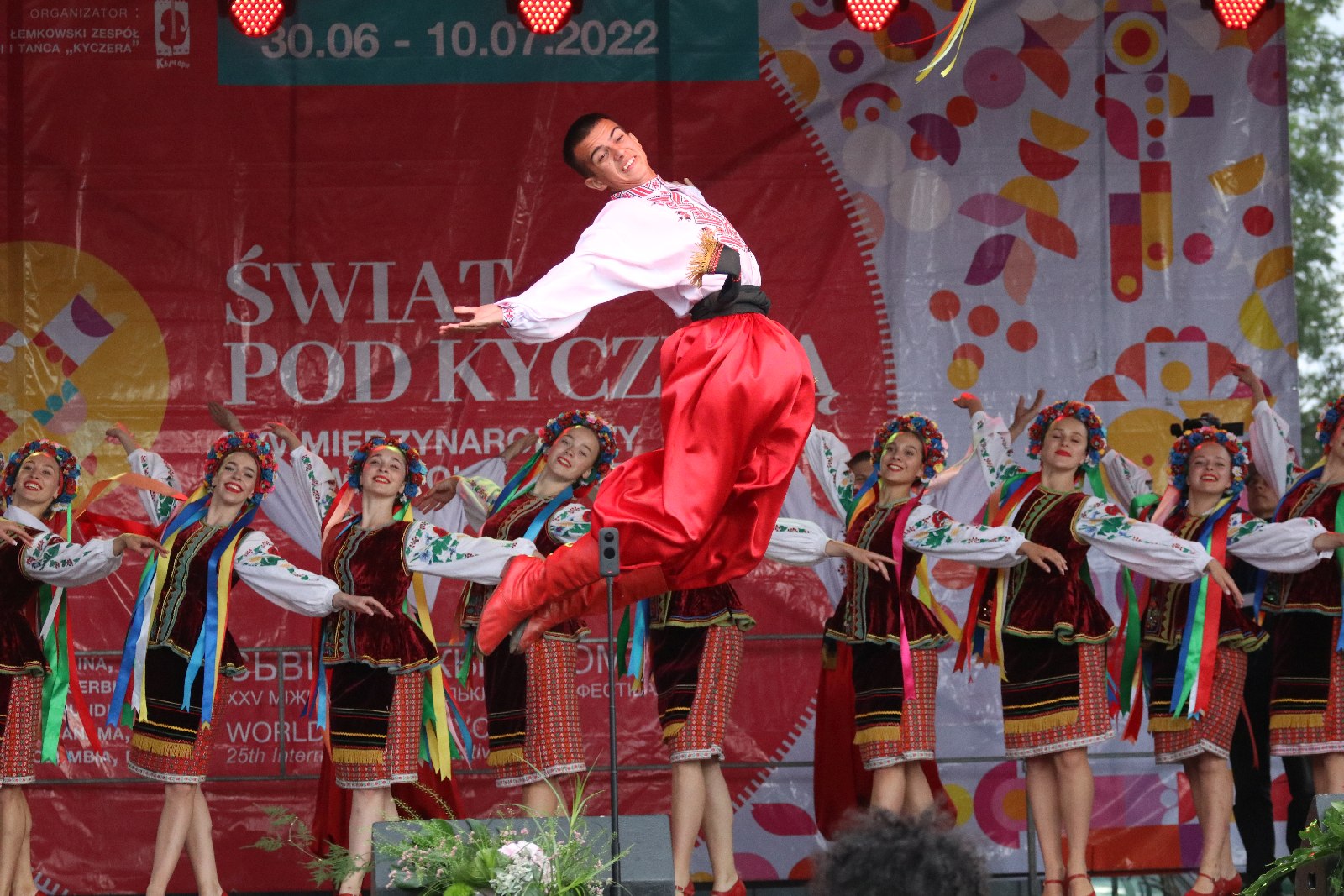 Barwny „Świat pod Kyczerą” zakończony koncertem w Legnickim Polu