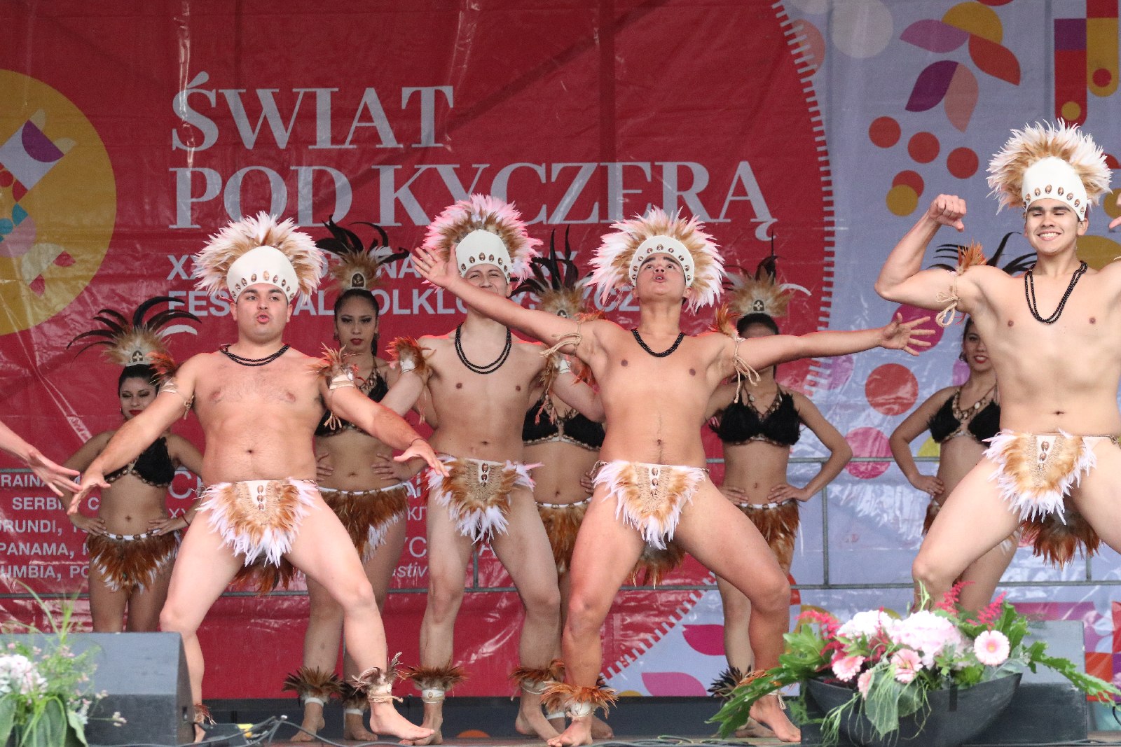 Barwny „Świat pod Kyczerą” zakończony koncertem w Legnickim Polu