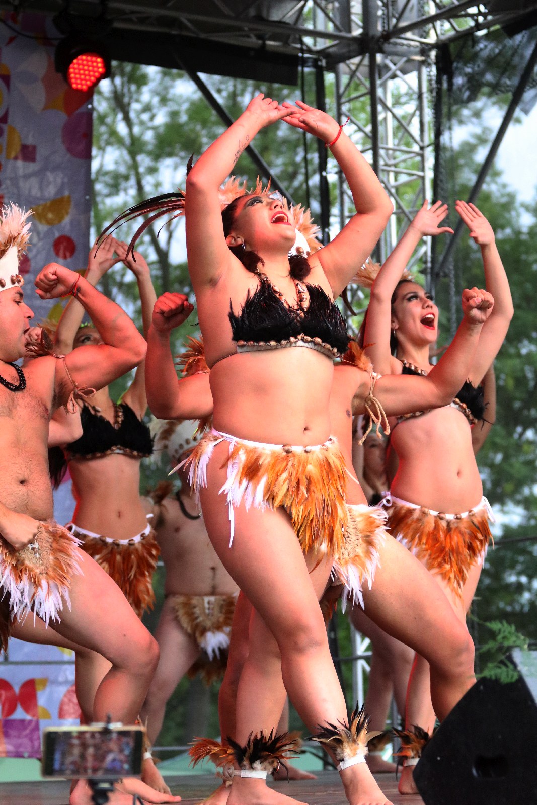 Barwny „Świat pod Kyczerą” zakończony koncertem w Legnickim Polu