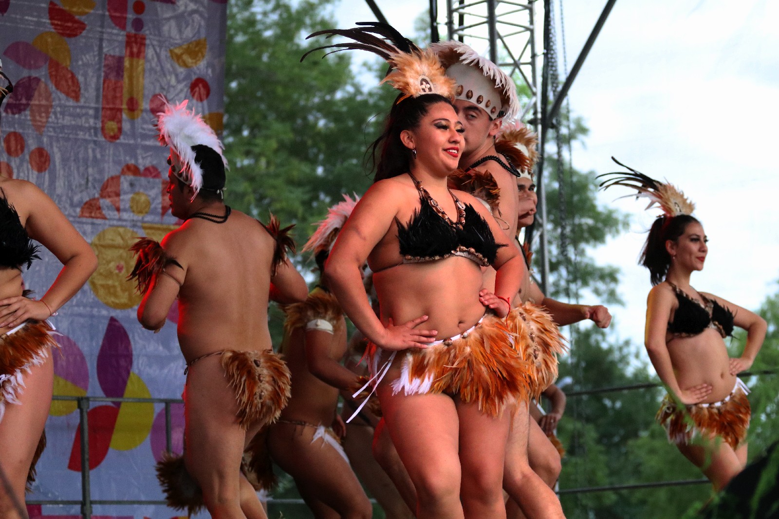 Barwny „Świat pod Kyczerą” zakończony koncertem w Legnickim Polu