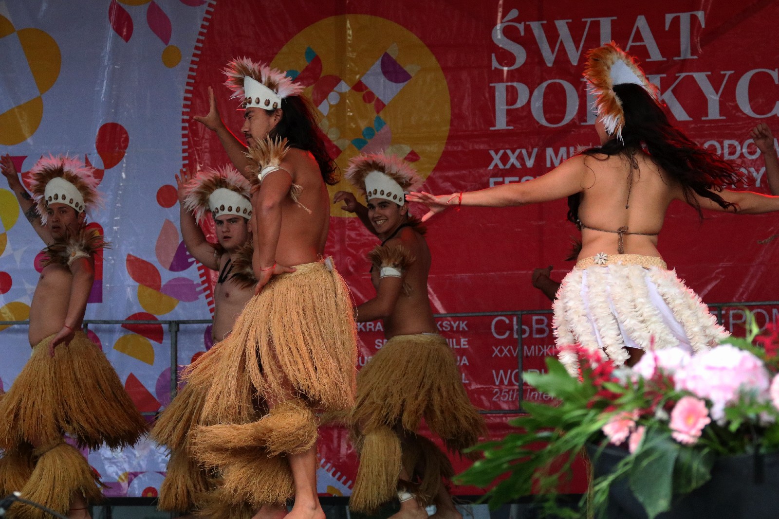 Barwny „Świat pod Kyczerą” zakończony koncertem w Legnickim Polu