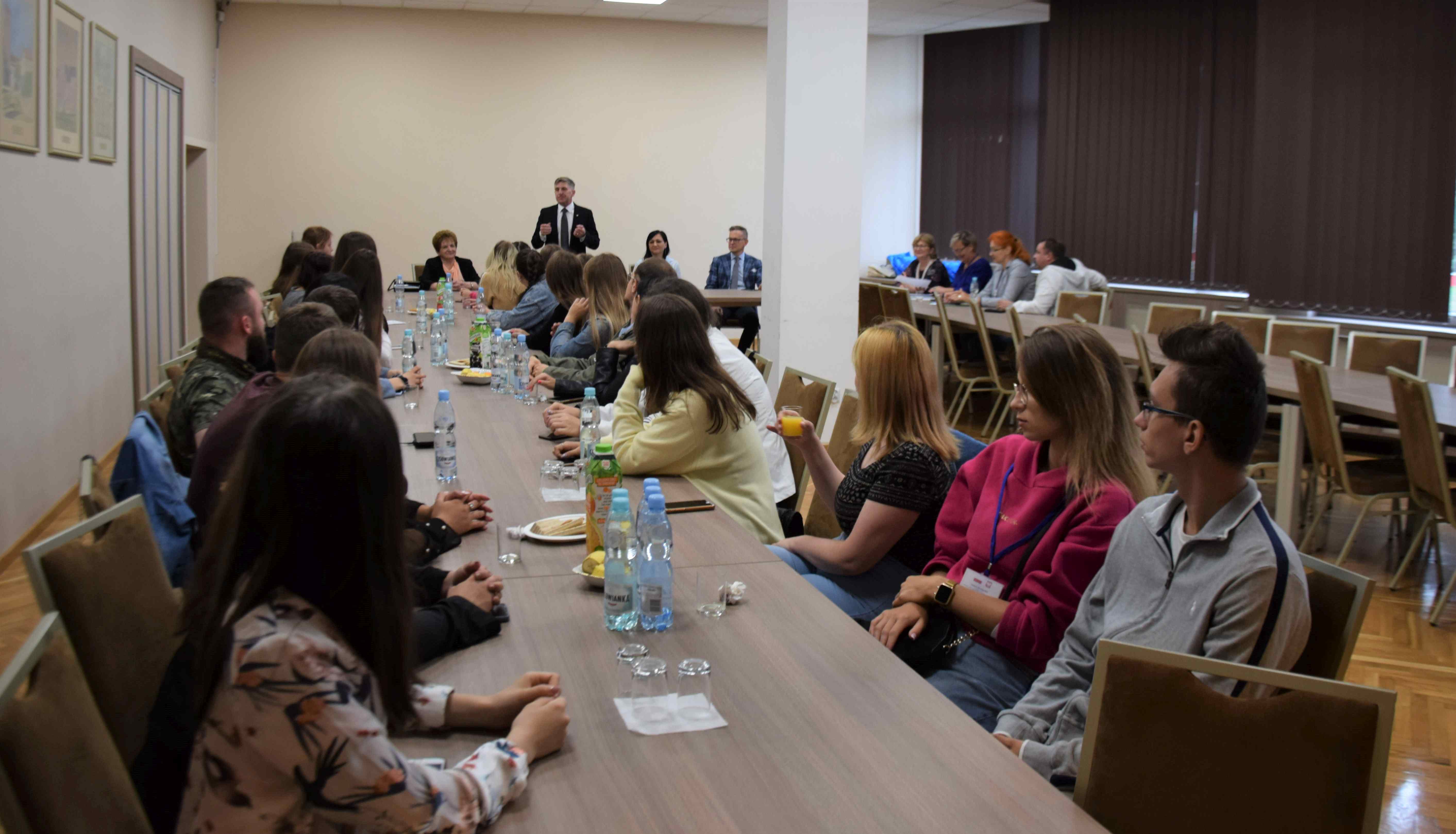 Potencjał i walory ziemi Witelona – od zwiedzania do działania