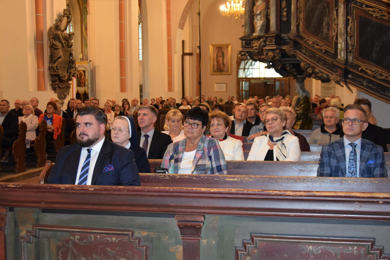 Wolfgang Seifen zagrał na organach w chojnowskim kościele