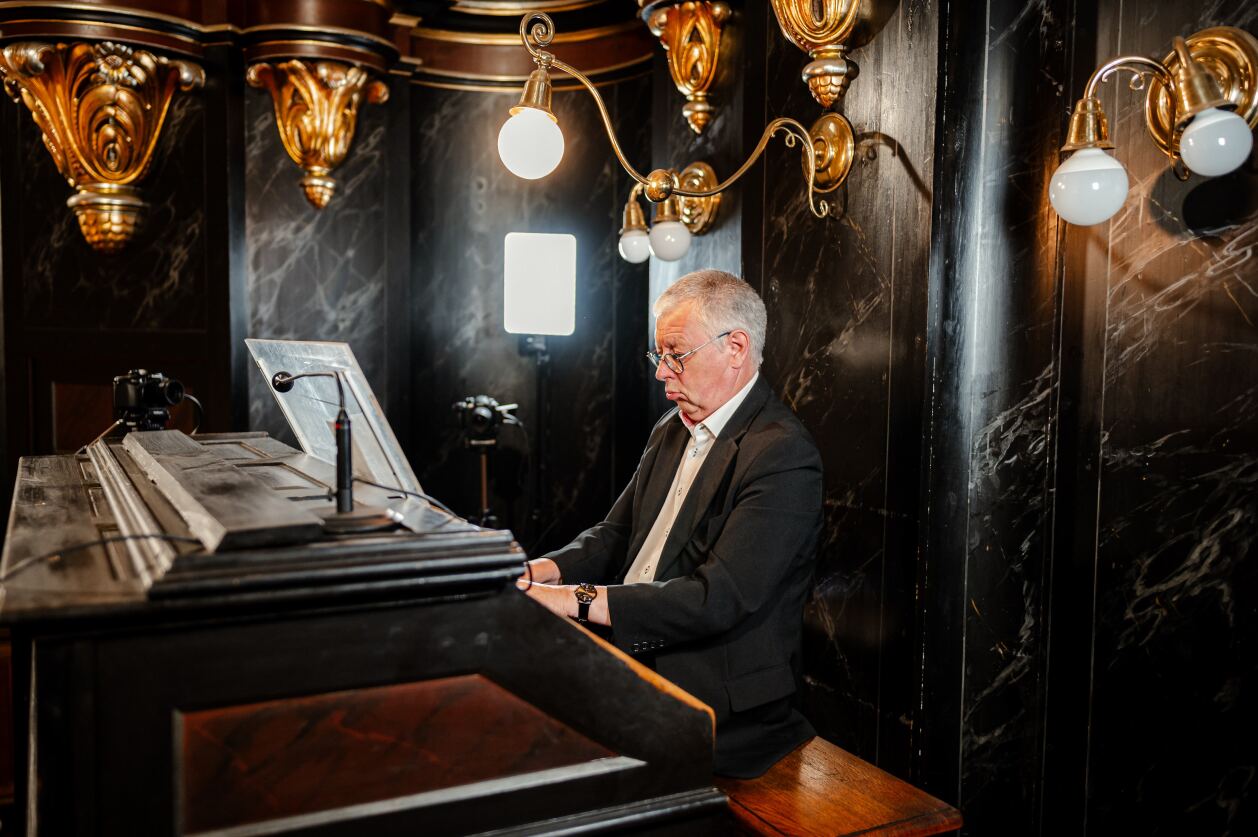 Wolfgang Seifen zagrał na organach w chojnowskim kościele