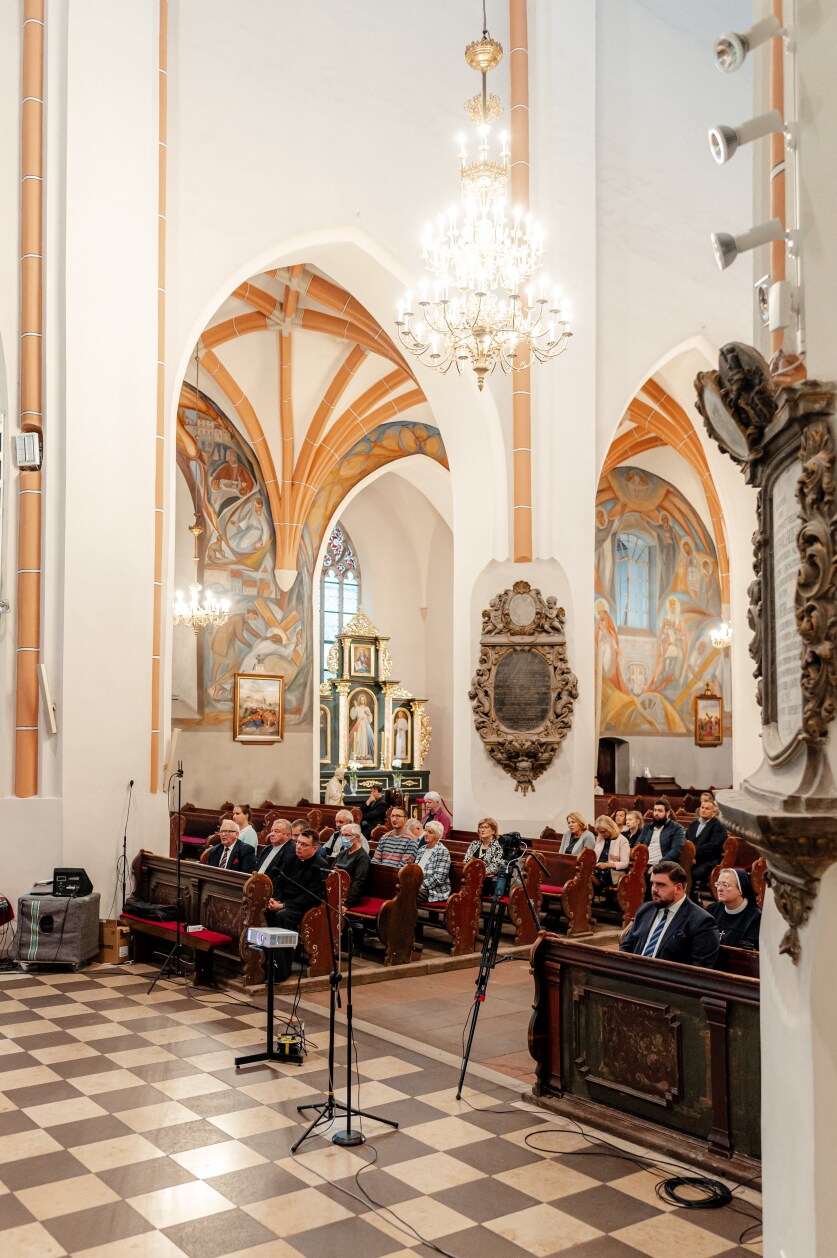Wolfgang Seifen zagrał na organach w chojnowskim kościele