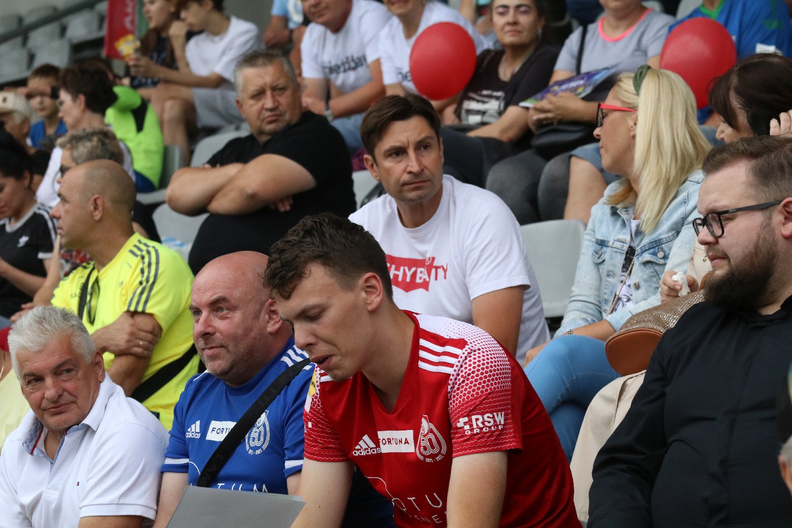 Kibice Miedzi na prezentacji. Byłeś? Znajdź się na zdjęciach