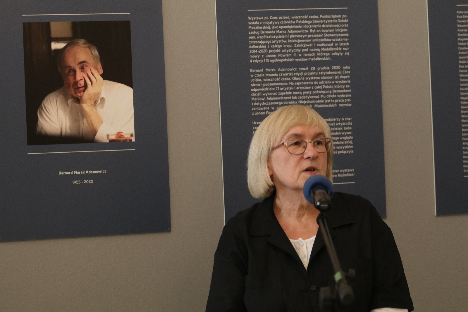 Wystawa pamięci Bernarda Adamowicza w Muzeum Miedzi