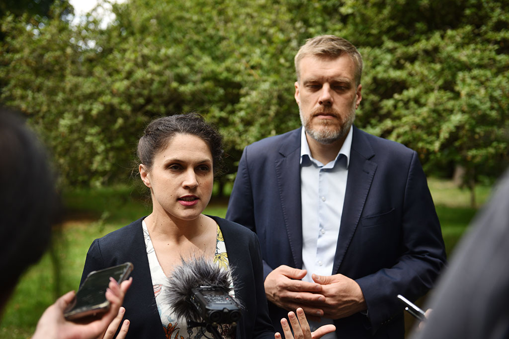 Adrian Zandberg i Kaja Filaczyńska o skróceniu tygodnia pracy