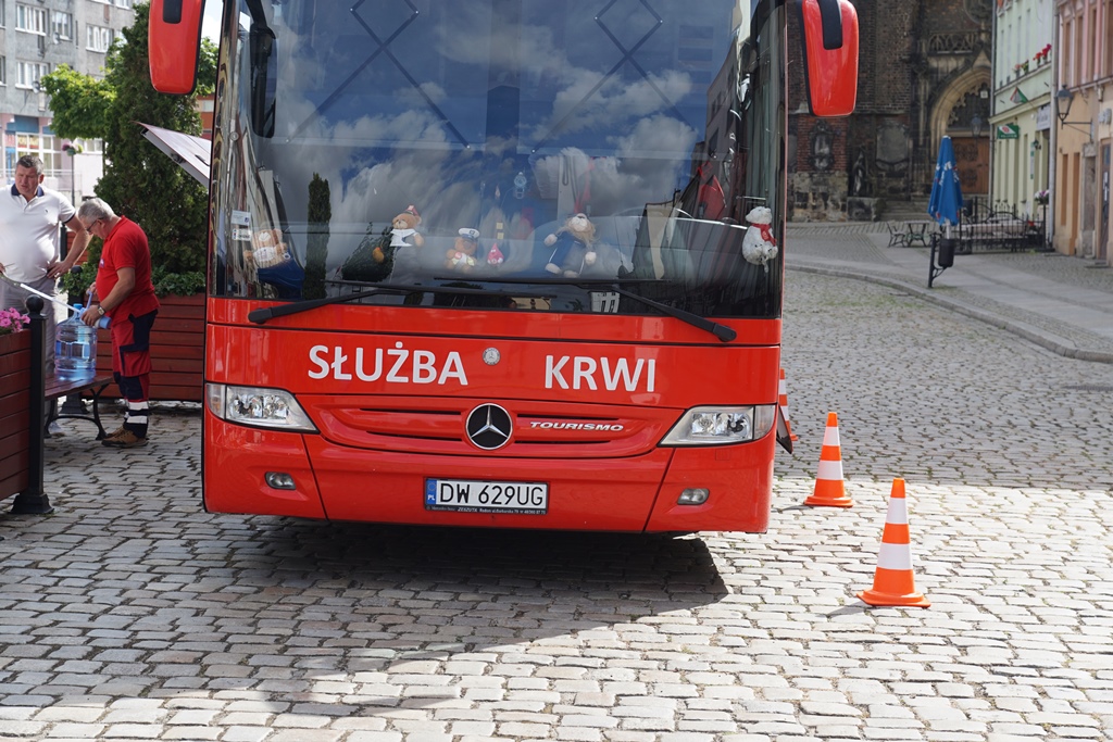 W Chojnowie w szczytnym celu polała się krew