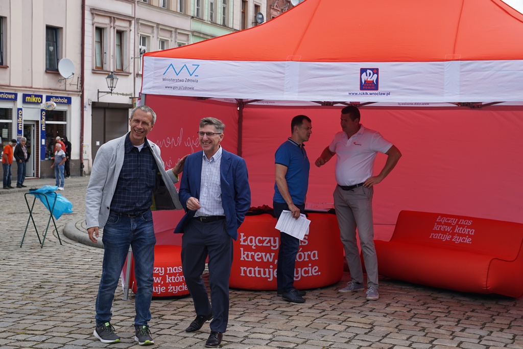 W Chojnowie w szczytnym celu polała się krew