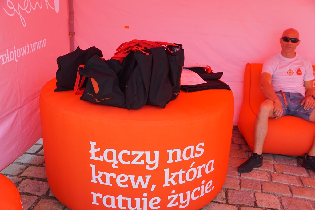 W Chojnowie w szczytnym celu polała się krew