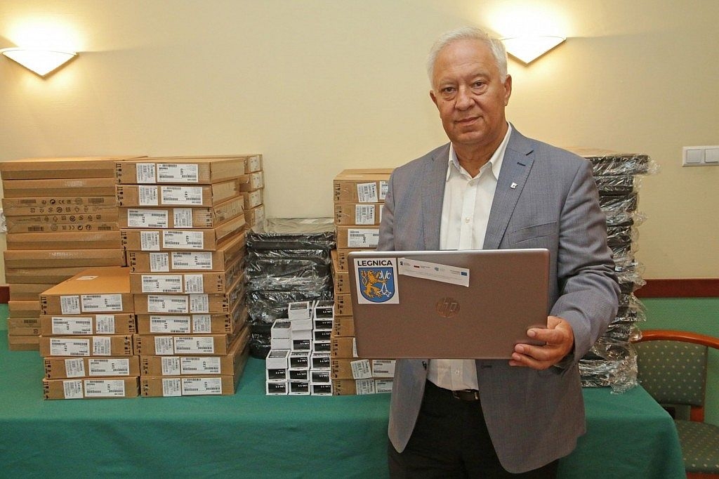 Prezydent Tadeusz Krzakowski na zdjęciach z ostatnich 20 lat