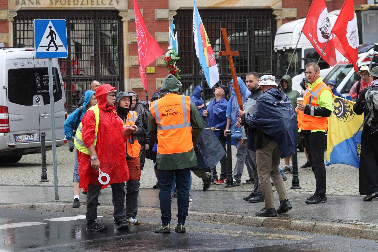 Blisko sześciuset pątników wyruszyło z Legnicy do Częstochowy

