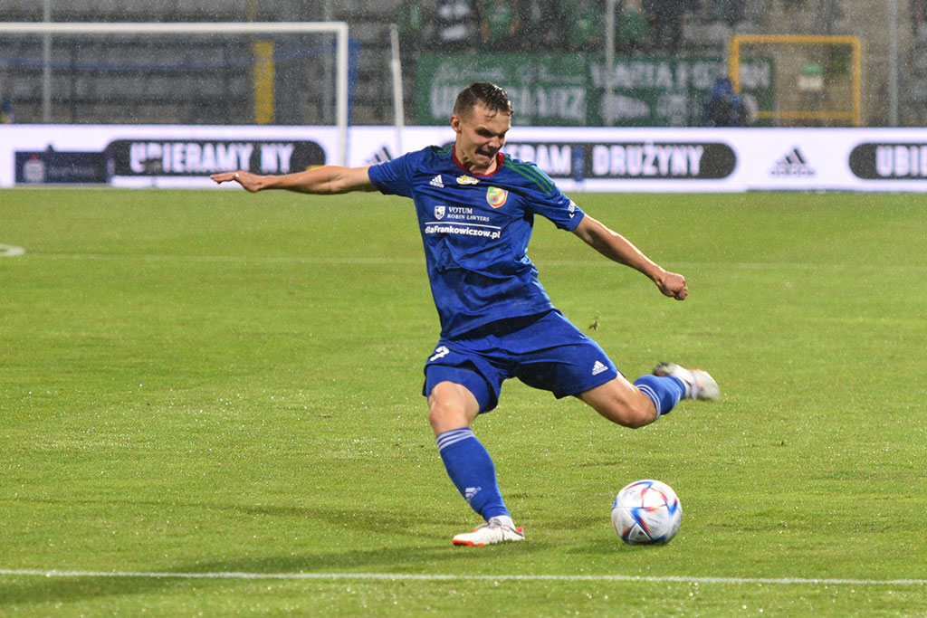 Miedź w trzeciej kolejce Ekstraklasy przegrała z Wartą 1:2