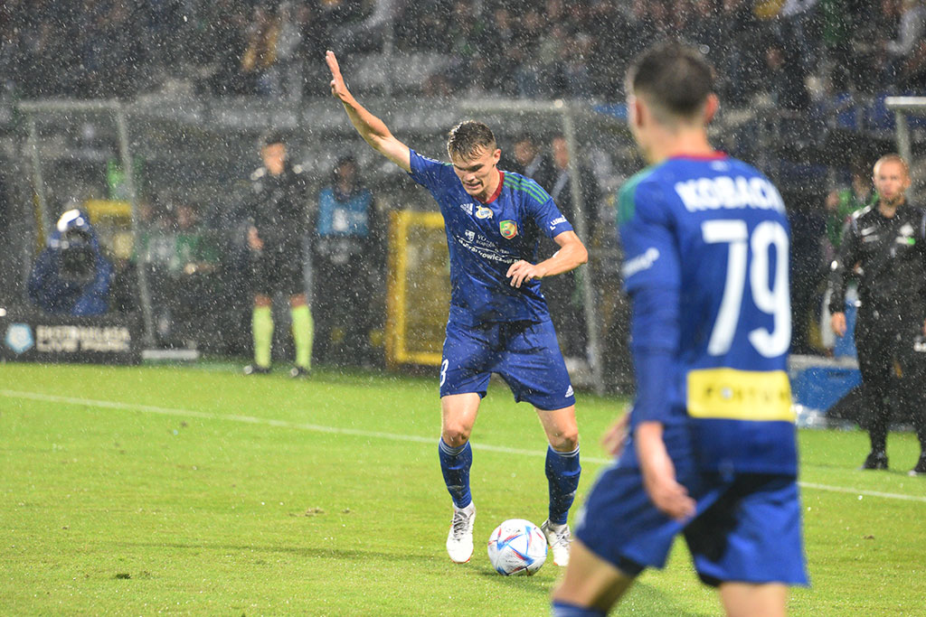 Miedź w trzeciej kolejce Ekstraklasy przegrała z Wartą 1:2