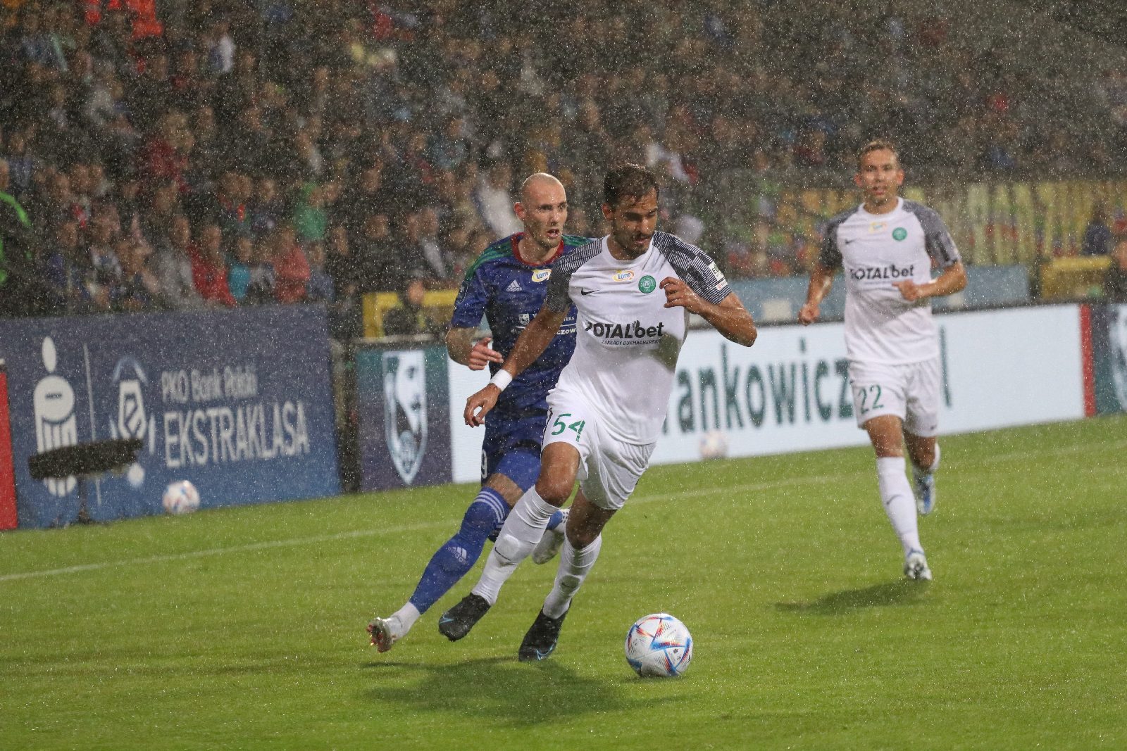 Miedź w trzeciej kolejce Ekstraklasy przegrała z Wartą 1:2