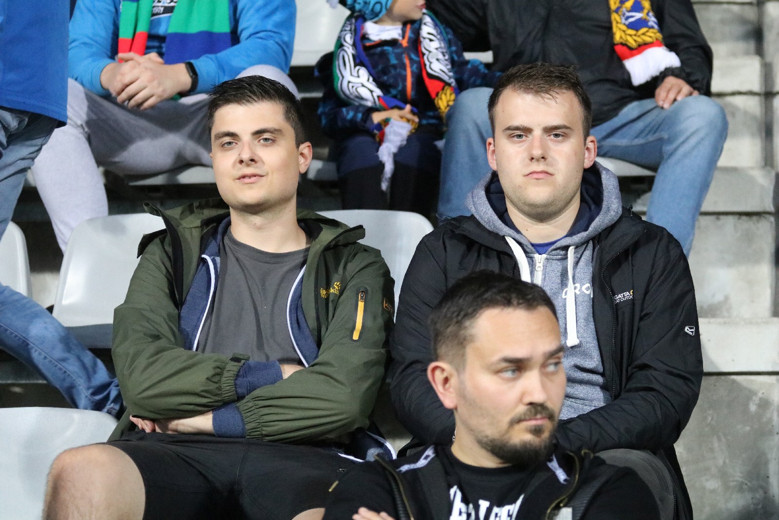 Mimo deszczu na trybunach zasiadło ponad cztery tysiące kibiców