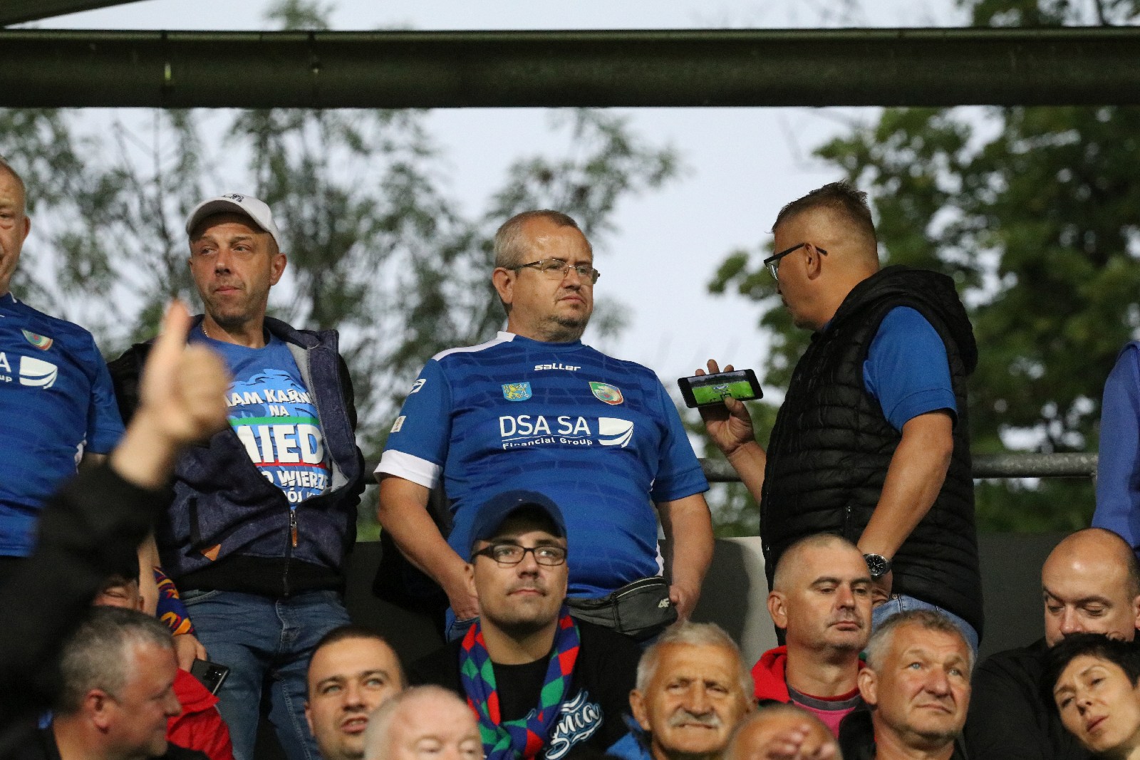 Mimo deszczu na trybunach zasiadło ponad cztery tysiące kibiców